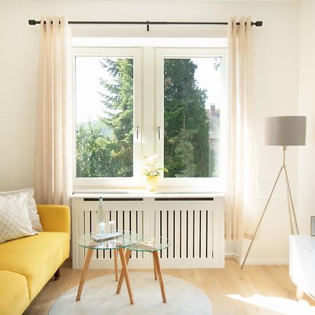Loewe Apartment Gelb Tiengen Altstadt ヴァルツフート＝ティンゲン エクステリア 写真