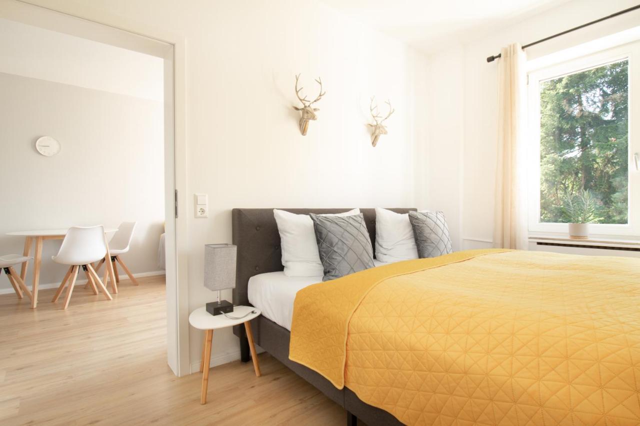 Loewe Apartment Gelb Tiengen Altstadt ヴァルツフート＝ティンゲン エクステリア 写真