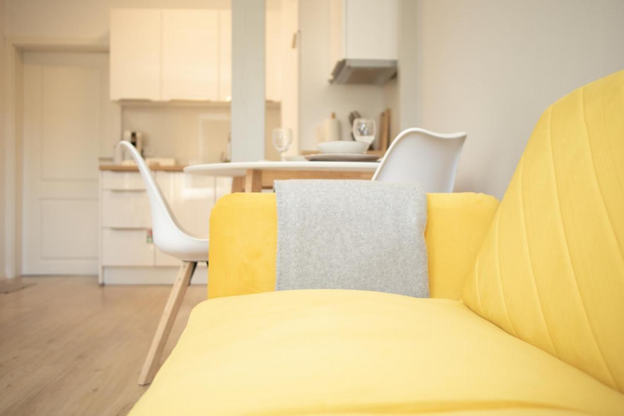 Loewe Apartment Gelb Tiengen Altstadt ヴァルツフート＝ティンゲン エクステリア 写真