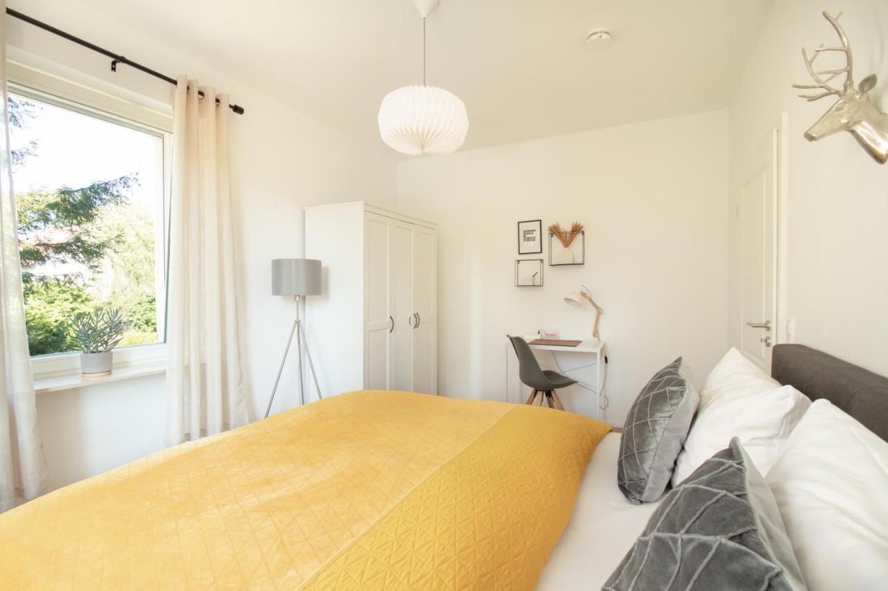 Loewe Apartment Gelb Tiengen Altstadt ヴァルツフート＝ティンゲン エクステリア 写真